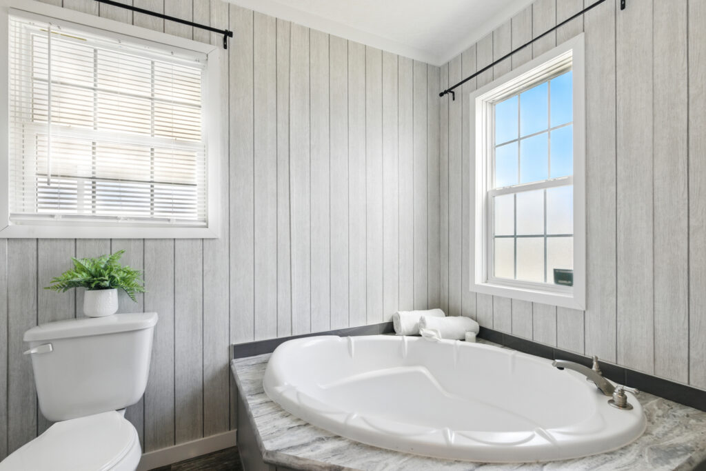 26_master en-suite